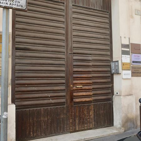 Ferienwohnung Domus Cavour Civitavecchia Exterior foto