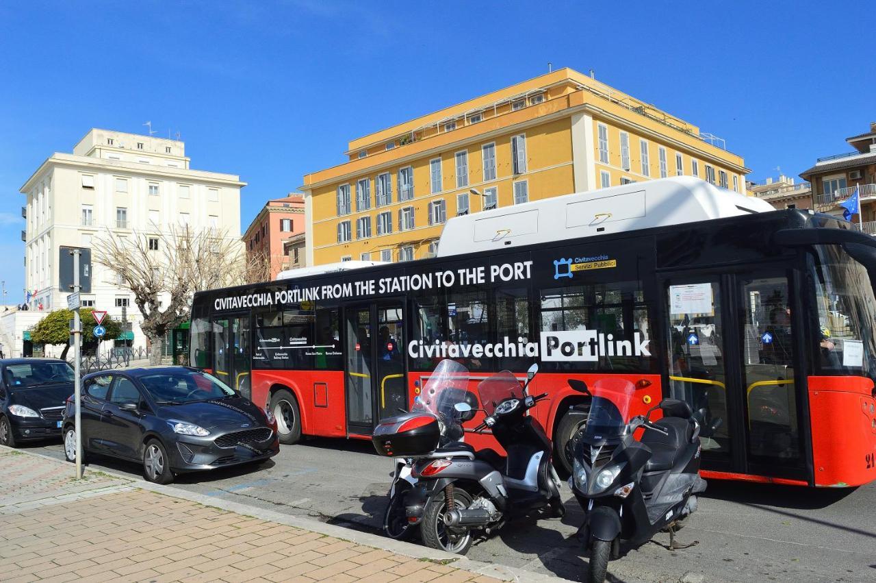 Ferienwohnung Domus Cavour Civitavecchia Exterior foto