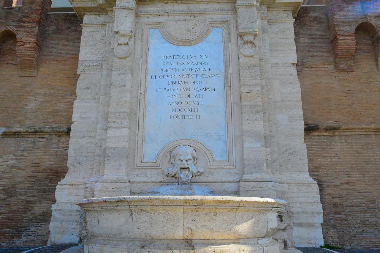 Ferienwohnung Domus Cavour Civitavecchia Exterior foto