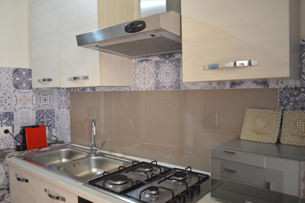 Ferienwohnung Domus Cavour Civitavecchia Exterior foto