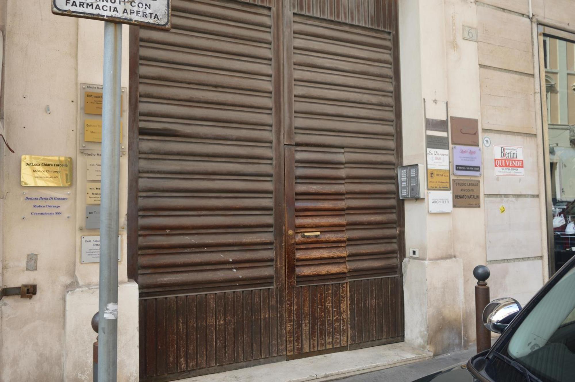 Ferienwohnung Domus Cavour Civitavecchia Exterior foto